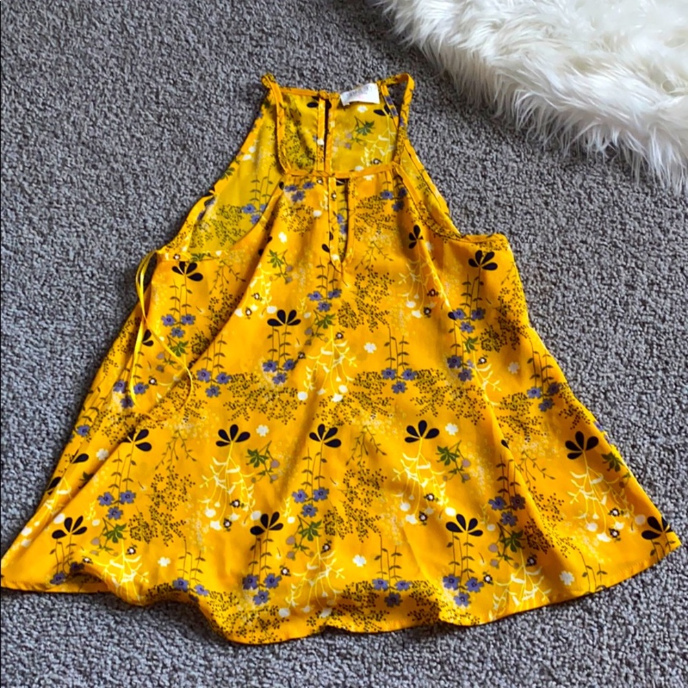 Yellow flowered flowy sleeveless top